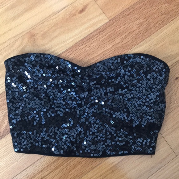 NWOT. Express Sequin Crop Top - Picture 1 of 5